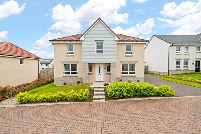 4 Bedroom Detached House For Sale In Adam Drive, Calderwood, East Calder, EH53
