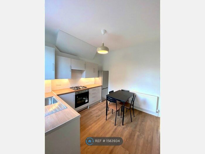 3 Bedroom Terraced House To Rent In Field Road, London, E7