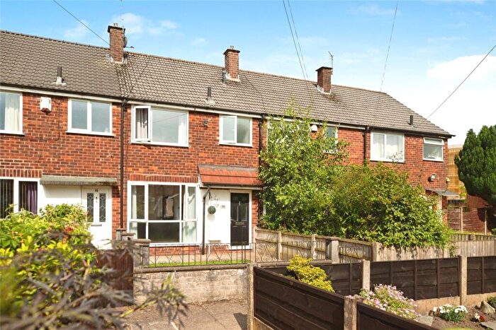3 Bedroom Semi-Detached House For Sale In Wolsey Close, Radcliffe, Manchester, Greater Manchester, M26