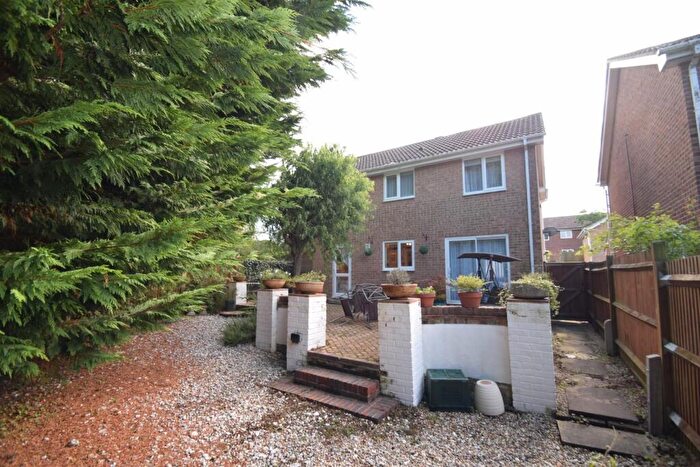 4 Bedroom Detached House For Sale In Grasmere Close, Eastbourne, BN23