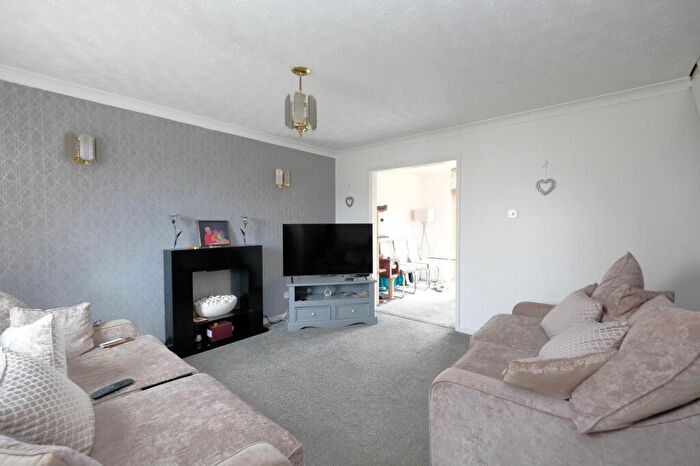 4 Bedroom Detached House For Sale In Broomehouse Avenue, Irlam, M44