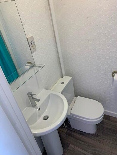 1 Bedroom House Of Multiple Occupation To Rent In Newport Road, Cardiff(City), CF24