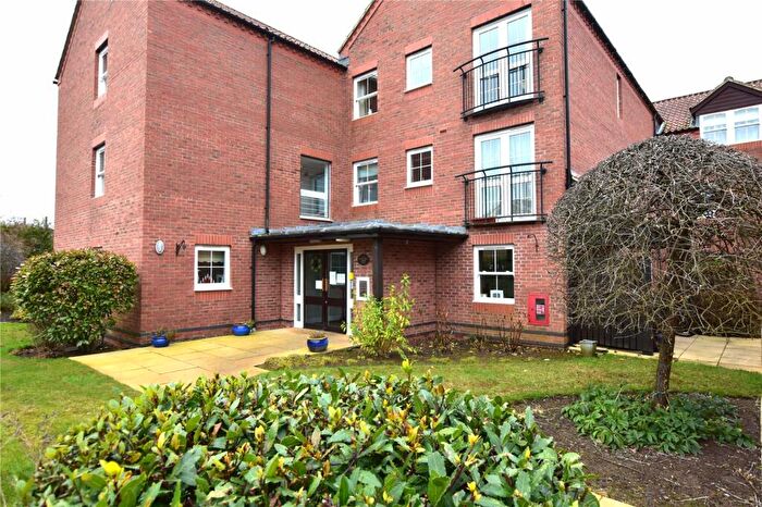 1 Bedroom Flat For Sale In Greendale Court, Bedale, North Yorkshire, DL8