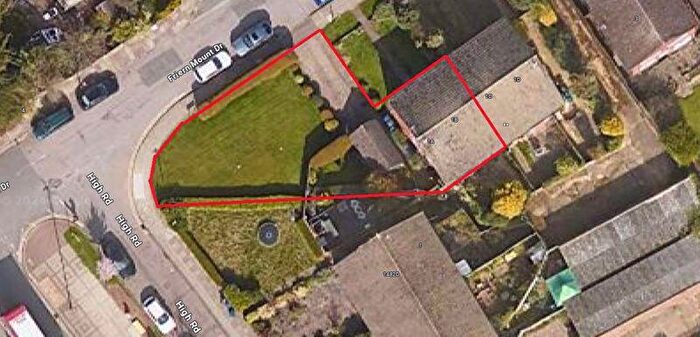 2 Bedroom Flat For Sale In Friern Mount Drive, London, N20