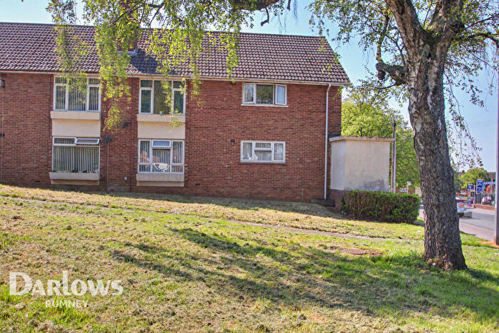 2 Bedroom Apartment For Sale In Mount Pleasant Avenue, Cardiff, CF3