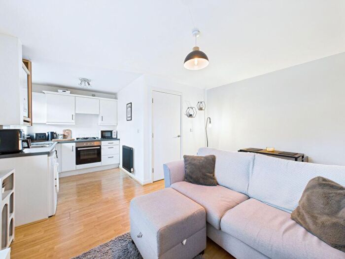 2 Bedroom Apartment For Sale In Georgian Mews, Catcliffe, S60