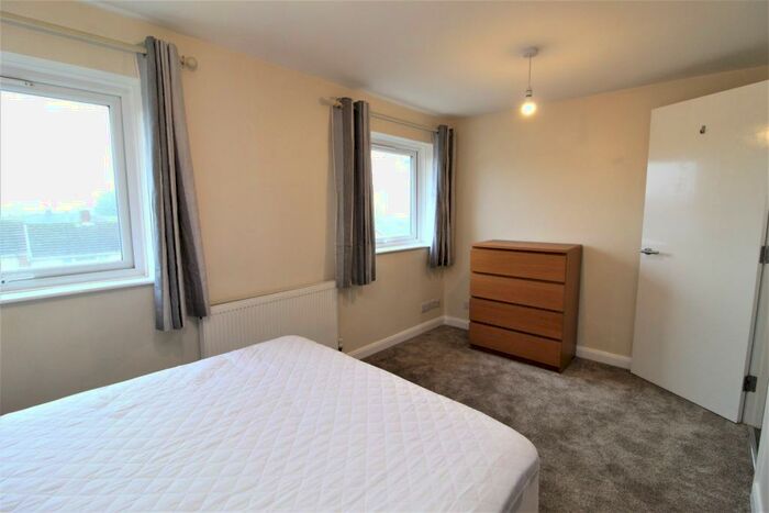 1 Bedroom End Of Terrace House To Rent In Crabtree Lane, Hemel Hempstead, Hertfordshire, HP3