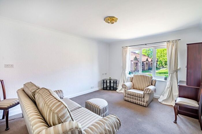 2 Bedroom Flat For Sale In Chancery Court, York, YO24