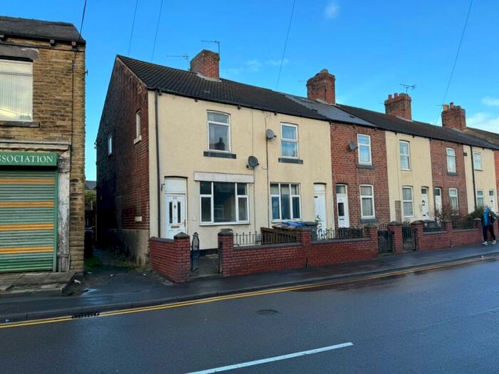 2 Bedroom House To Rent In Midland Road, Royston, S71