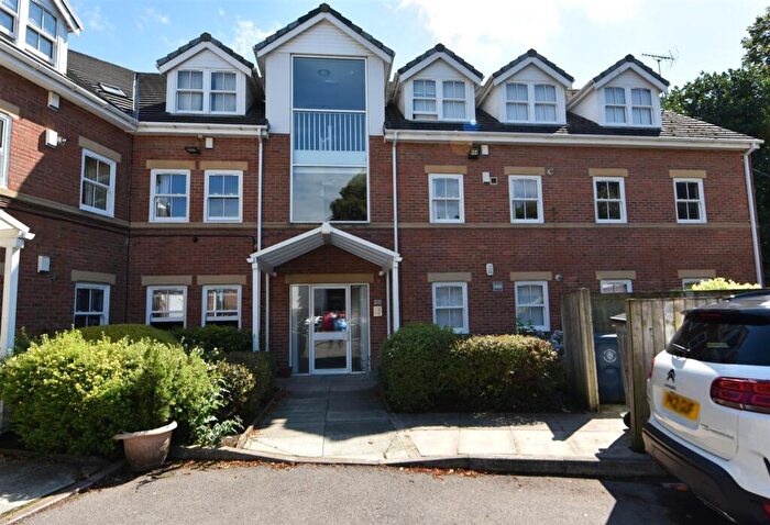 2 Bedroom Flat For Sale In St. Helens Road, Ormskirk, L39