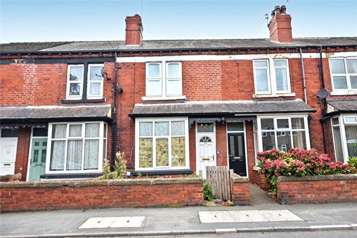 2 Bedroom Terraced House For Sale In Leeds Road, Kippax, Leeds, West Yorkshire, LS25
