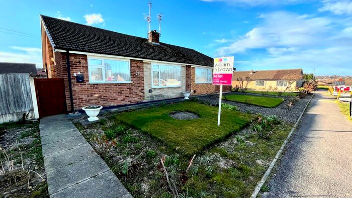 2 Bedroom Bungalow To Rent In Lodge Walk, Inkersall, Chesterfield, S43