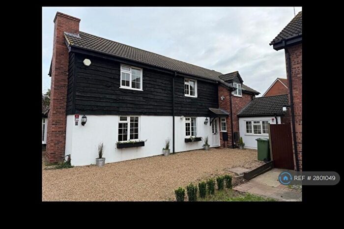 5 Bedroom Detached House To Rent In Creasey Close, Hornchurch, RM11