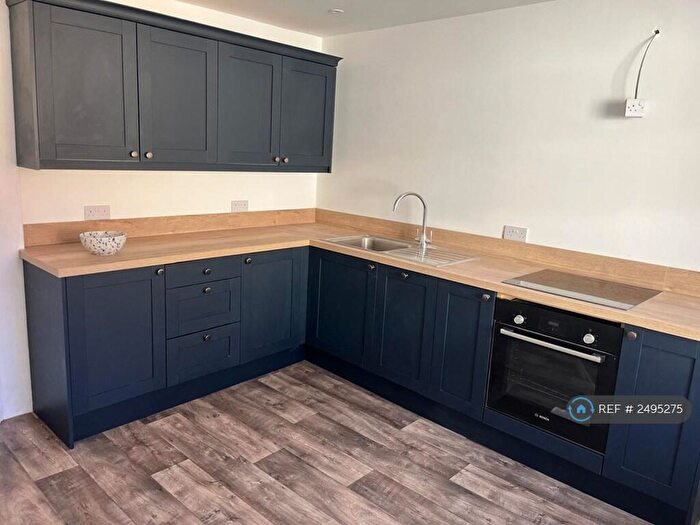 3 Bedroom Flat To Rent In Cheap Street, Sherborne, DT9