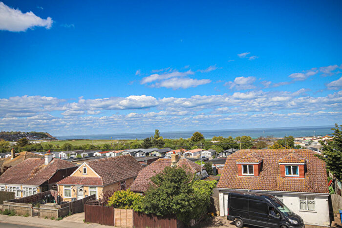 3 Bedroom Flat To Rent In Thames Court, Leysdown Road, Sheerness, Kent, ME12