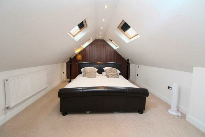 3 Bedroom Detached House To Rent In Grosvenor Road, West Wickham, BR4