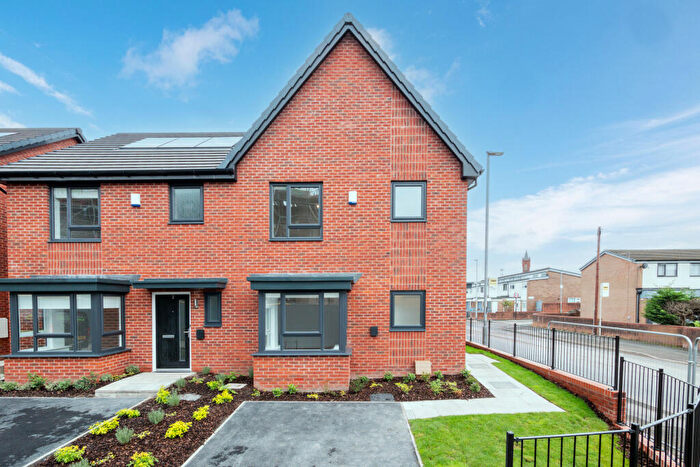 3 Bedroom House To Rent In Brick Kiln Road, Ardwick, M12