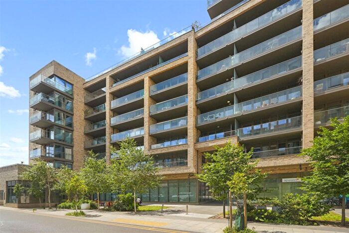 2 Bedroom Flat For Sale In Sirus House, Hemming Street, London, E1