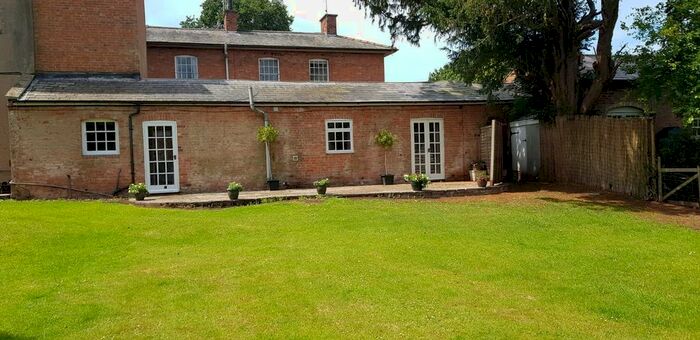 2 Bedroom Mews House To Rent In The Curing House, Shelton Hall, Shelton, Newark, NG23