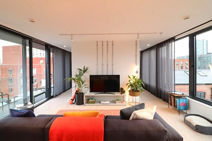 2 Bedroom Apartment To Rent In Milton Street, Sheffield, S3