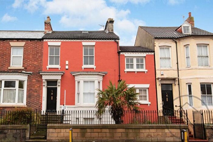 5 Bedroom Terraced House For Sale In High Northgate, Darlington, DL1