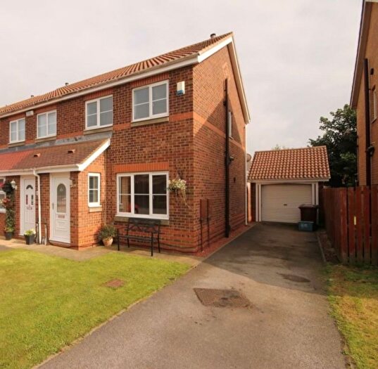 2 Bedroom Semi-detached House For Sale In Deacon Gardens, Seaton Carew, Hartlepool, TS25