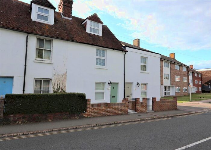 2 Bedroom Property To Rent In High Street, Polegate, BN26