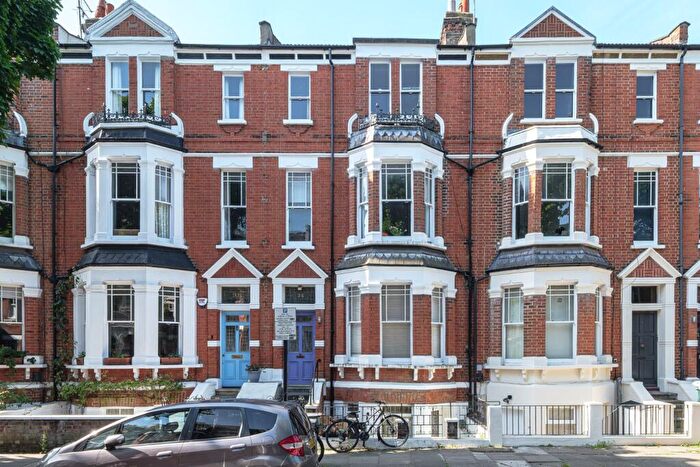 5 Bedroom Terraced House For Sale In Sotheby Road, Highbury, N5