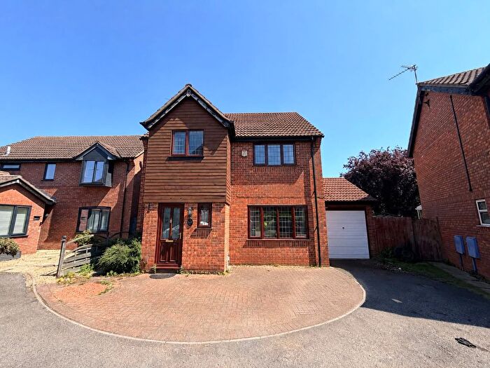 4 Bedroom Detached House For Sale In Redbridge, Peterborough, PE4