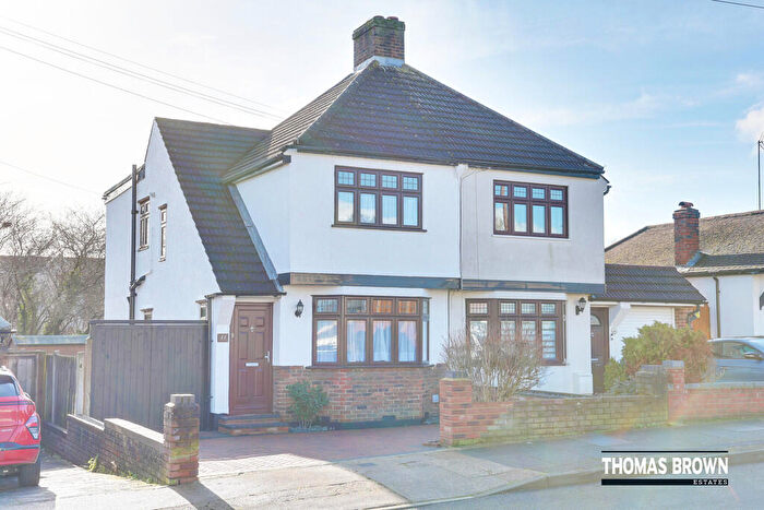 2 Bedroom Semi Detached House For Sale In Oakdene Road, Orpington, BR5