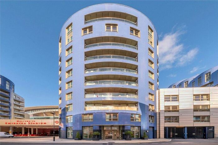 Studio To Rent In Queensland Road, London, N7