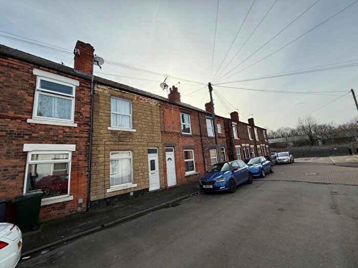 2 Bedroom Terraced House To Rent In Deabill Street, Nottingham, NG4