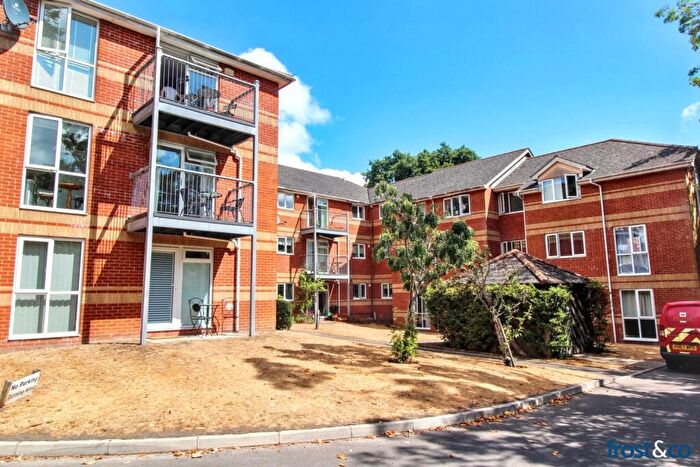 1 Bedroom Apartment To Rent In St. Osmunds Road, Lower Parkstone, BH14