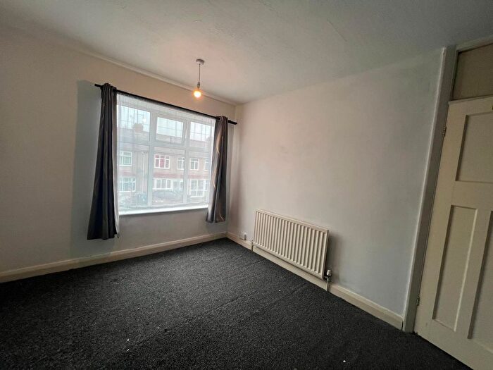 3 Bedroom Terraced House To Rent In Meadow Road, Coventry, CV6