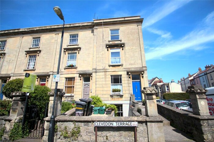 2 Bedroom Flat To Rent In Clevedon Terrace, Bristol, BS6