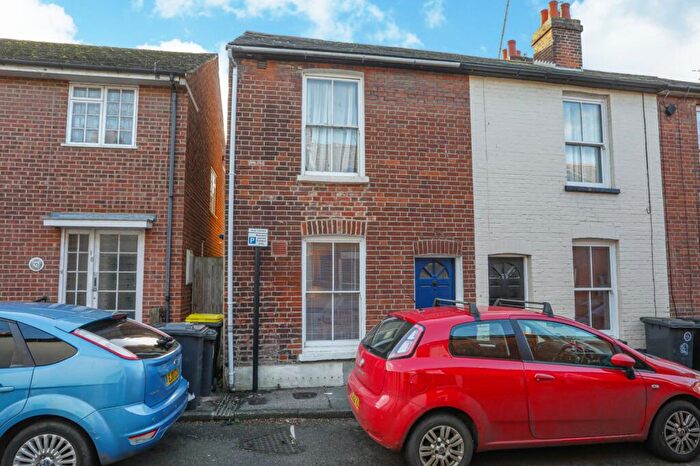 2 Bedroom End Of Terrace House For Sale In St. Edmunds Road, Canterbury, Kent, CT1
