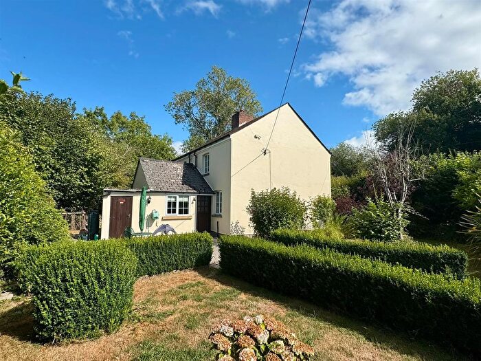3 Bedroom Detached House For Sale In Preston-On-Wye, Hereford, HR2