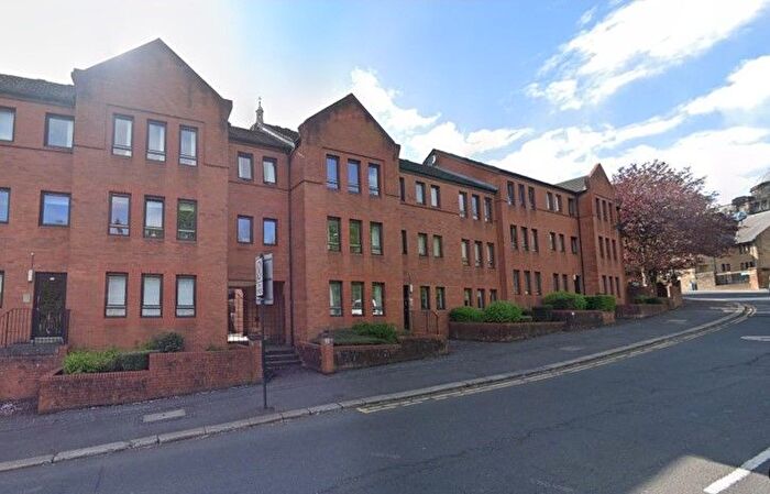 2 Bedroom Flat To Rent In John Knox Street, City Centre, Glasgow, G4
