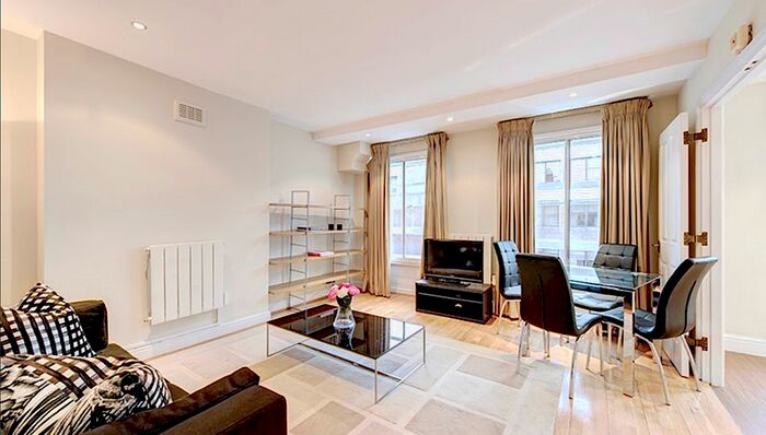 2 Bedroom Flat To Rent In Nottingham Place, Marylebone, London, W1U