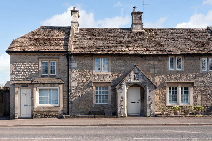 2 Bedroom Terraced House For Sale In Pickwick, Corsham, SN13