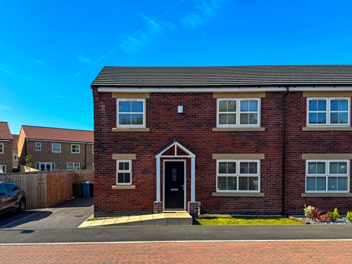 3 Bedroom Semi Detached House For Sale In Hewer Drive, Costhorpe, S81