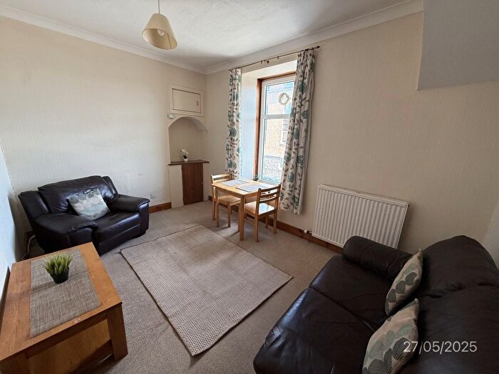 2 Bedroom Flat To Rent In Portland Street, St Floor Left, Aberdeen, Aberdeenshire, AB11