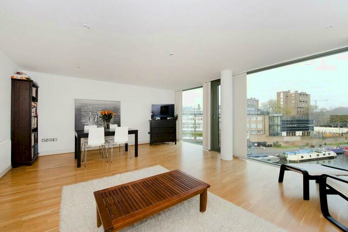 2 Bedroom Flat To Rent In Crystal Wharf, Graham Street, N1