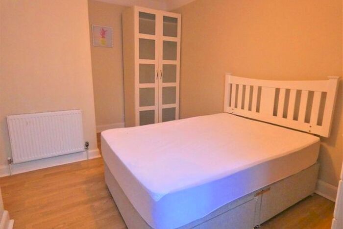 1 Bedroom Flat To Rent In Watson Crescent, Polwarth, Edinburgh, EH11