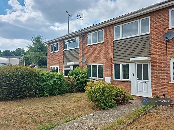 3 Bedroom Terraced House To Rent In Primrose Close, Purley On Thames, Reading, RG8