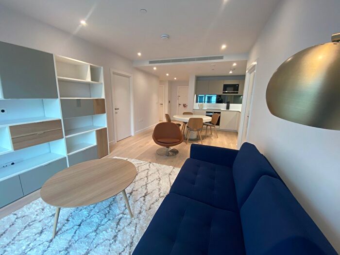 1 Bedroom Flat To Rent In Lockgate Road, Chelsea Creek, London, SW6