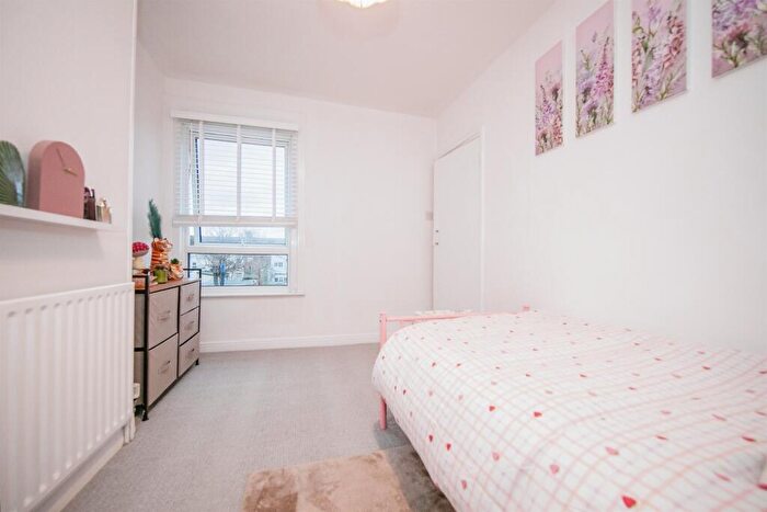3 Bedroom Terraced House For Sale In Hamilton Street, Harwich, CO12