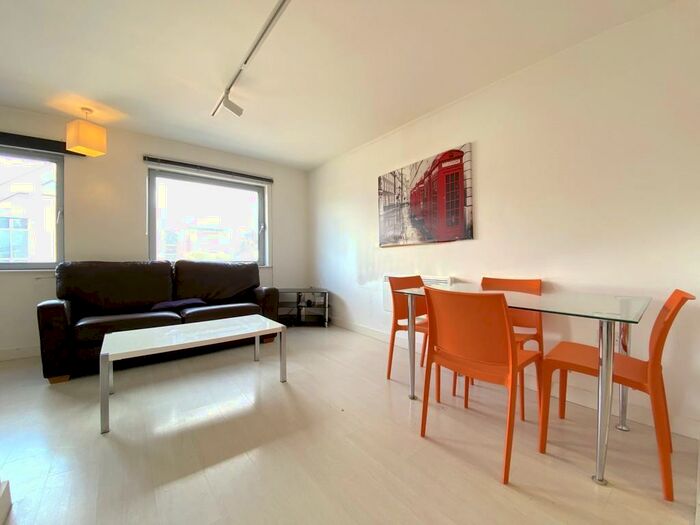 1 Bedroom Apartment To Rent In Manor Mills, Leeds City Centre, LS11