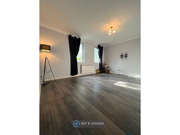 2 Bedroom Flat To Rent In Millside Terrace, Peterculter, AB14