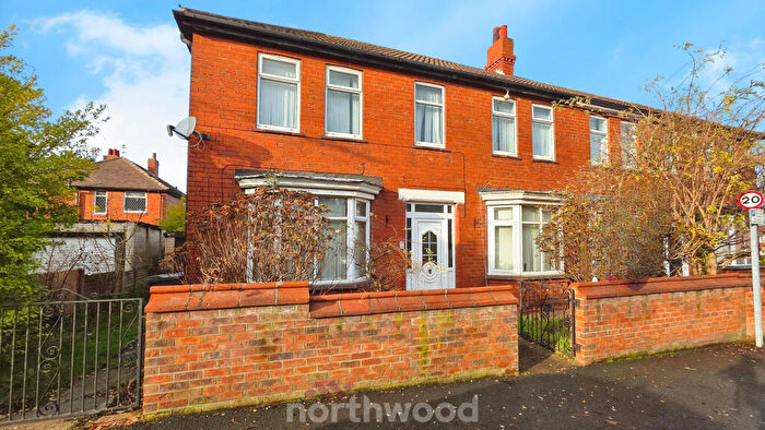 3 Bedroom Semi Detached House For Sale In Harrowden Road, Wheatley, Doncaster, DN2